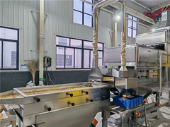 Acciaio inossidabile elettrico Arrostimento e triturazione di arachidi Macchina di frantumaggio di arachidi Macchina di decantamento di arachidi